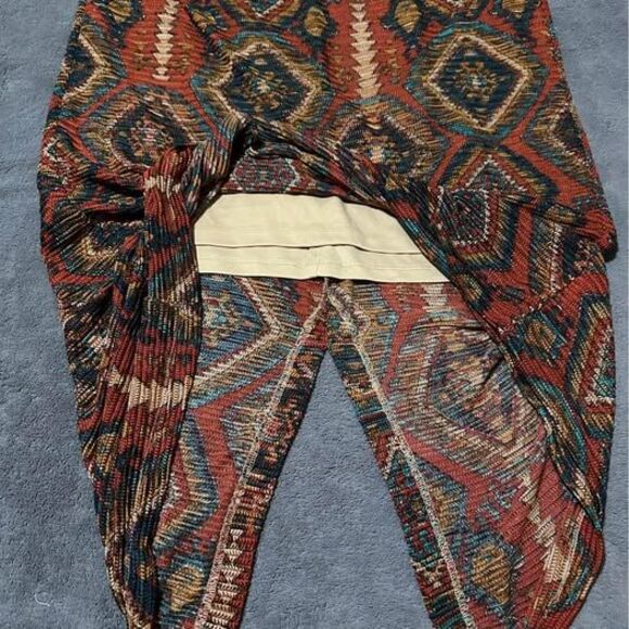 Plus Size Women’s Cato Aztec Maxi Stretch Pull on Skirt - Picture 3 of 6